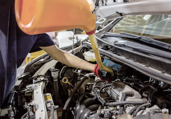 「自動車整備士の資格を持つ行政書士」